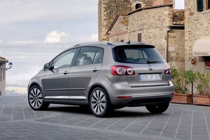 vw debuts new golf plus for europe plus sized americans unwelcome