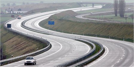 bremen imposes speed limit on the autobahn