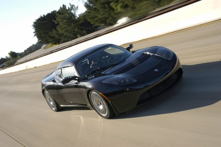 gm car czar maximum bob lutz tesla roadster blasts from 0 to 100mph in four seconds