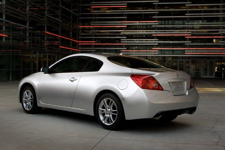 2008 nissan altima coupe 3 5se review