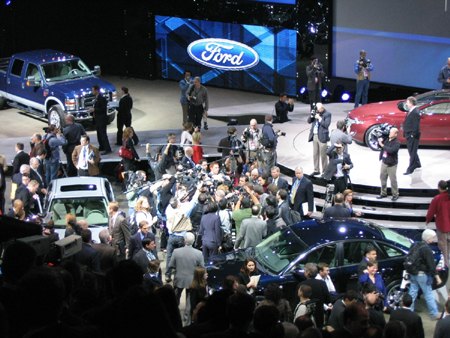 fear and luncheon at the naias press day 1 ill bet you dollars to donuts ill make