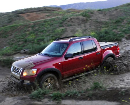 ford sport trac limited 4x4 review