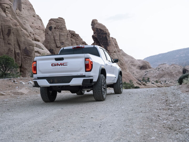 gmc redesigns canyon for 2023 adds at4x trim