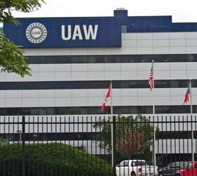 UAW Vying to Represent GM Battery Plant Employees