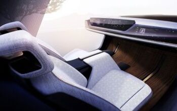 Chrysler at CES: Synthesis Concept Demonstrates Future Interior Design