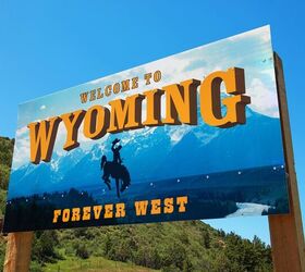 Wyoming Lawmakers Advance Legislation to Ban Electric Vehicles The