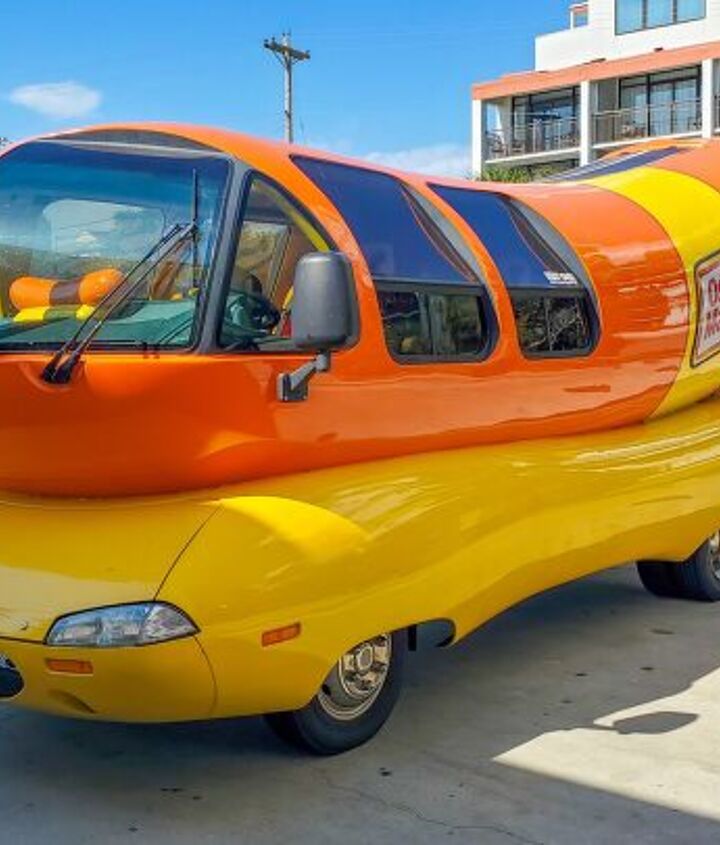 oscar meyer weinermobile circumcised by catalytic converter thieves