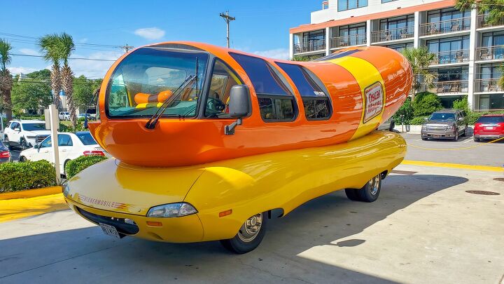 oscar meyer weinermobile circumcised by catalytic converter thieves