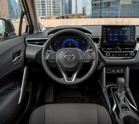2022 toyota corolla cross review basic transport complete anonymity