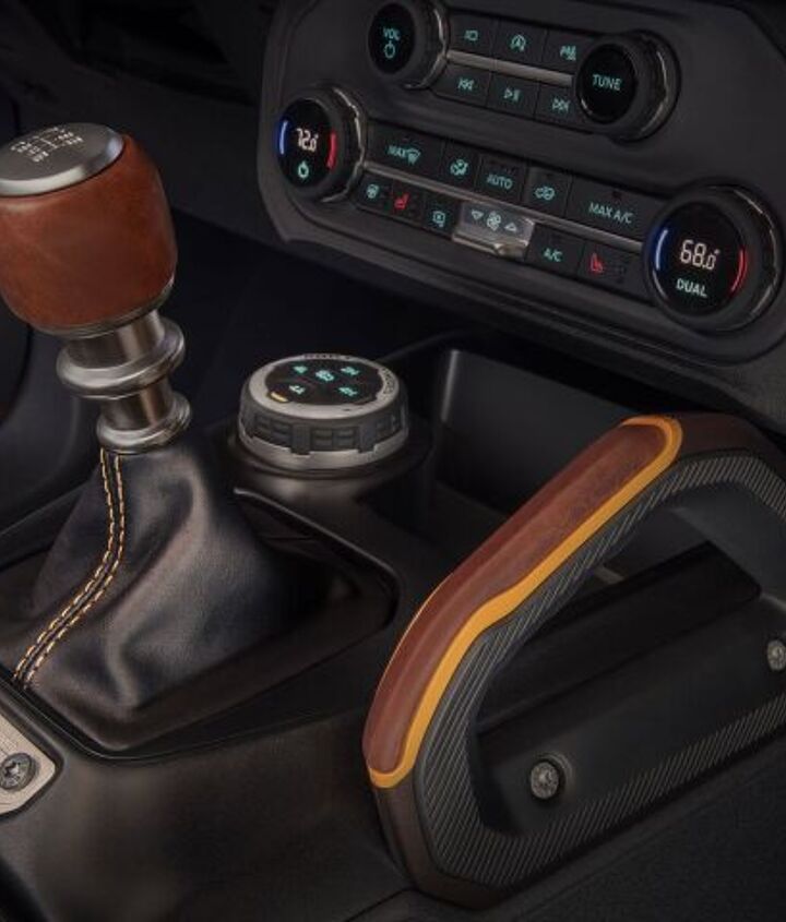 opinion-let-s-come-to-a-dtente-about-screens-in-cars taciki.ru