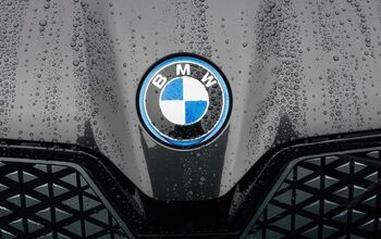 BMW Says Hydrogen Power Still an Option, Bullish on EVs