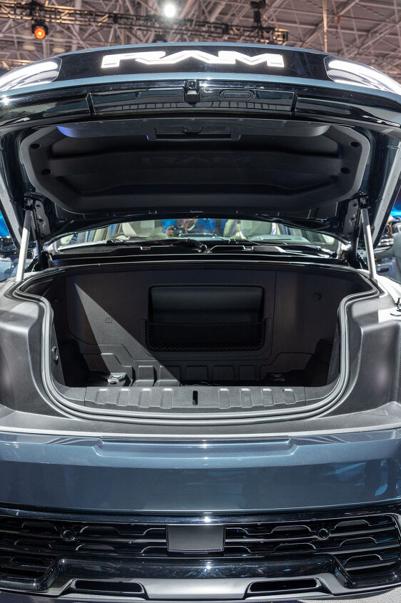 2025 ram 1500 rev range extension