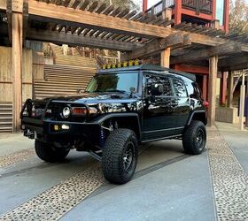 Used Car of the Day: 2007 Toyota FJ Cruiser TRD