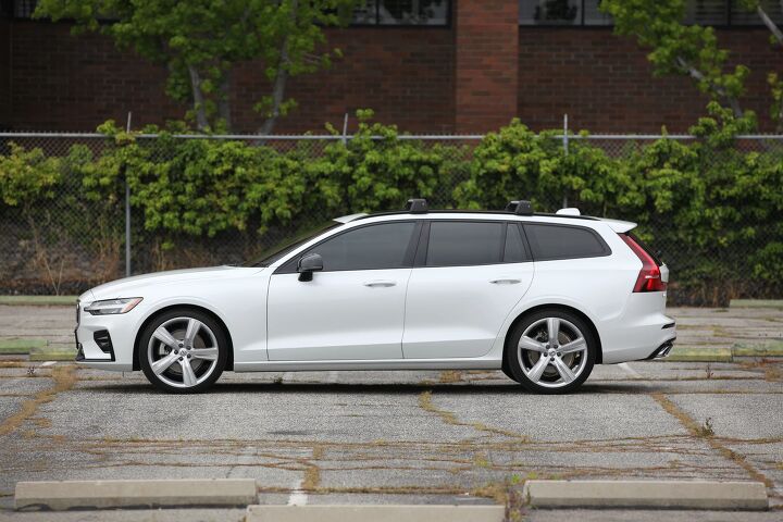 used car of the day 2020 volvo v60 t5 r design