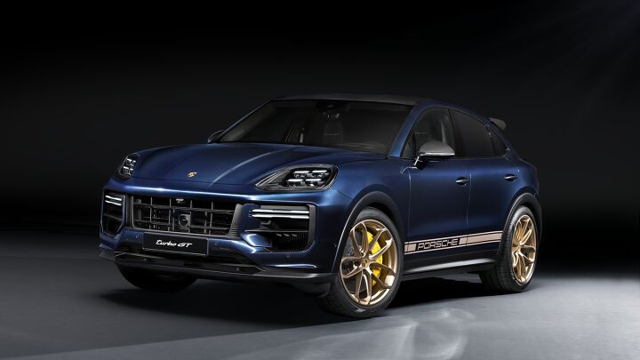 2024 Porsche Cayenne Updates: More Power and More Screens