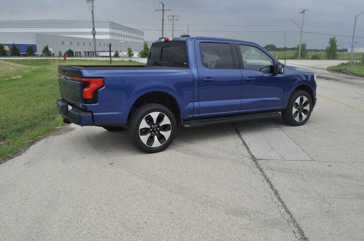 2022 ford lightning platinum review style at a price