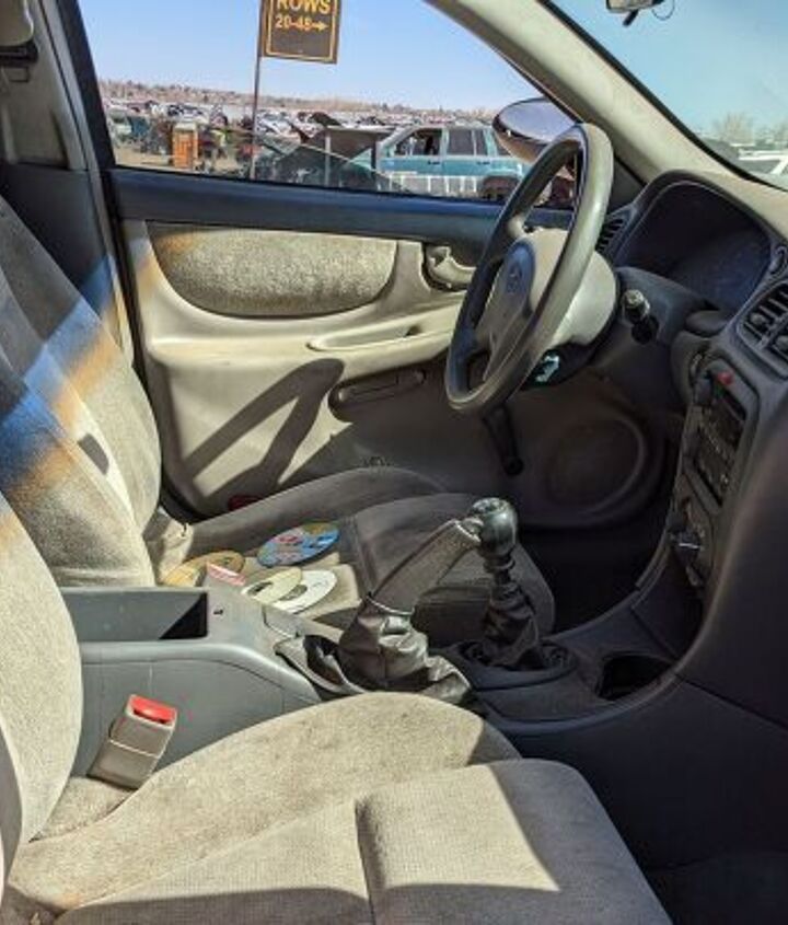 junkyard find   2001 oldsmobile alero sedan with manual transmission