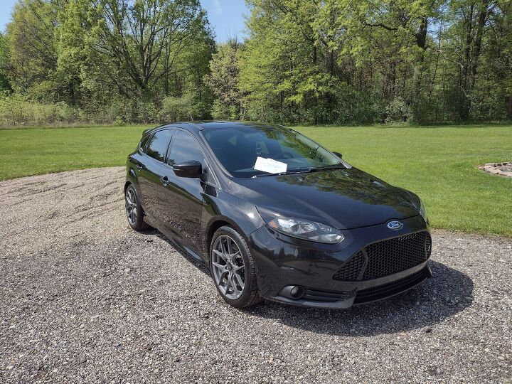 used car of the day 2014 ford focus st