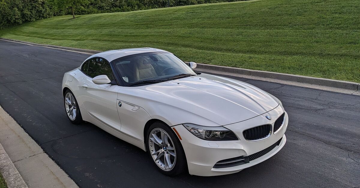 Used Car Review The 2010 BMW Z4 An Extinct Metal Roof Convertible Used Car Review The 2010 BMW Z4 An Extinct Metal Roof Convertible