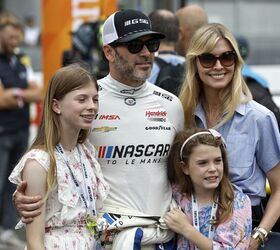 Jimmie Johnson Withdraws From Chicago NASCAR Race