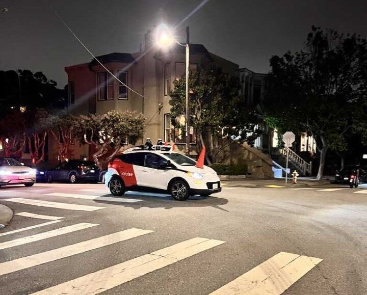 sf residents disable autonomous vehicles with traffic cones
