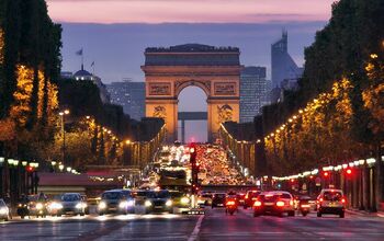 Paris To Charge Higher Parking Fees for Large Vehicles and SUVs