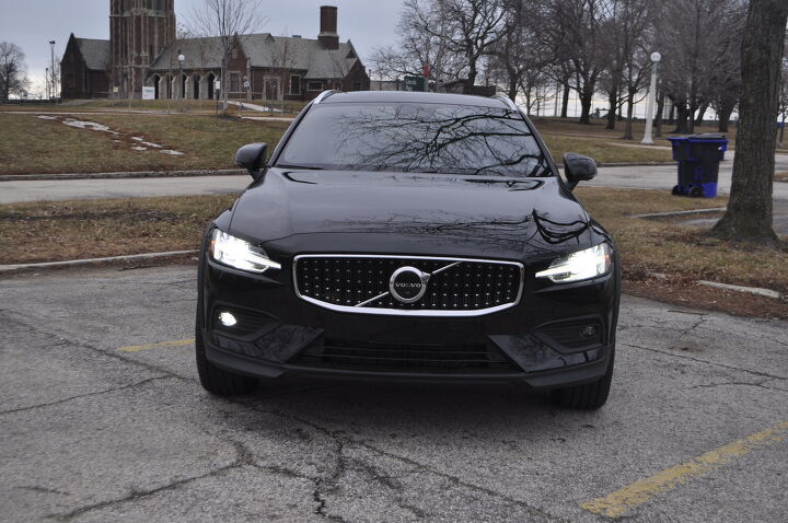 2023 volvo v60 cross country review quiet luxury