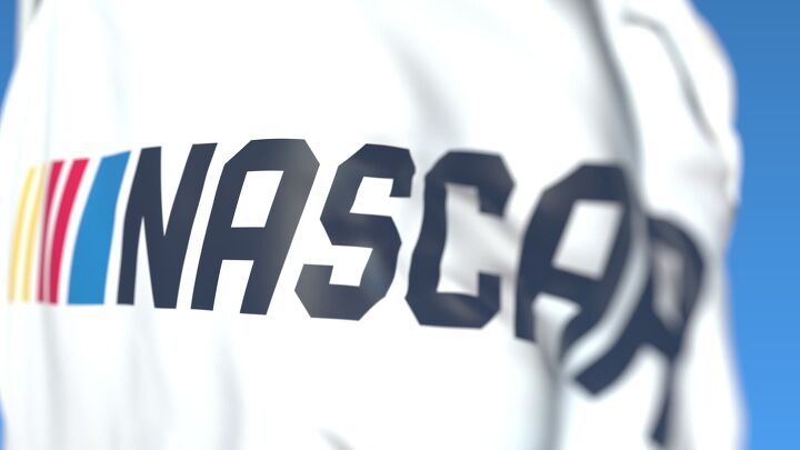 the cw shifts gears into live motorsports with exclusive nascar deal, NASCAR s agreement with The CW will go from 2025 to 2031