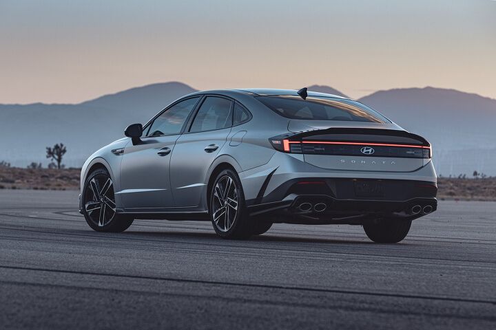 hyundai reveals sonata elantra for 2024