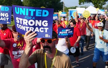 What's the Deal? UAW Strike Deadline Nears With No Contracts Signed