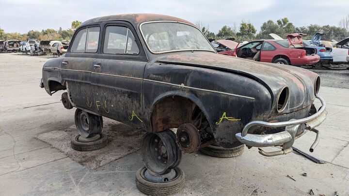 Junkyard Find: 1959 Renault Dauphine