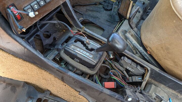 junkyard find 1982 mercedes benz 300 d with 417k miles