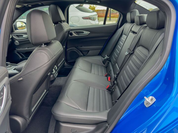 2024 alfa romeo giulia review forget the touchscreen embrace the windscreen