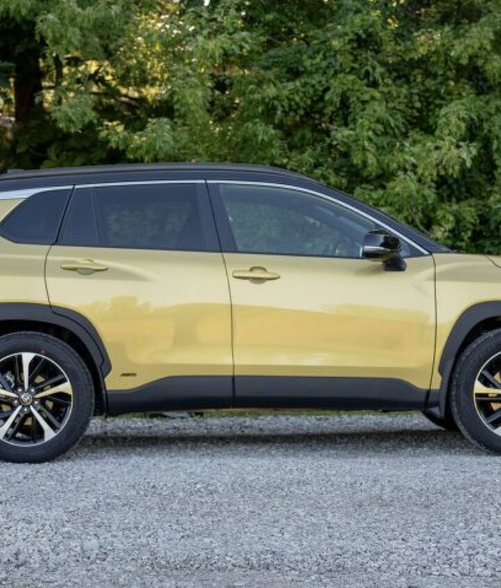 2023 toyota corolla cross hybrid review the un car