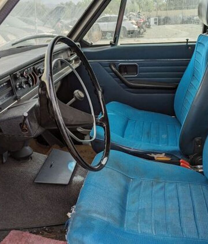 junkyard find 1970 volvo 145