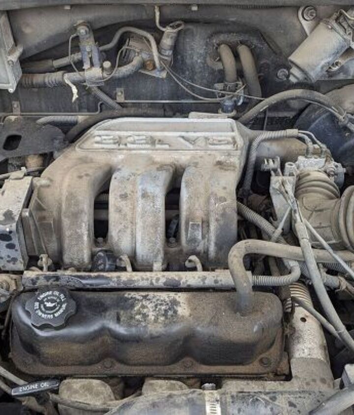 junkyard find 1991 dodge grand caravan le