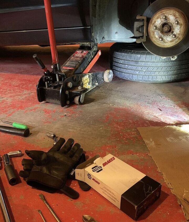 stuff we use hydraulic floor jacks