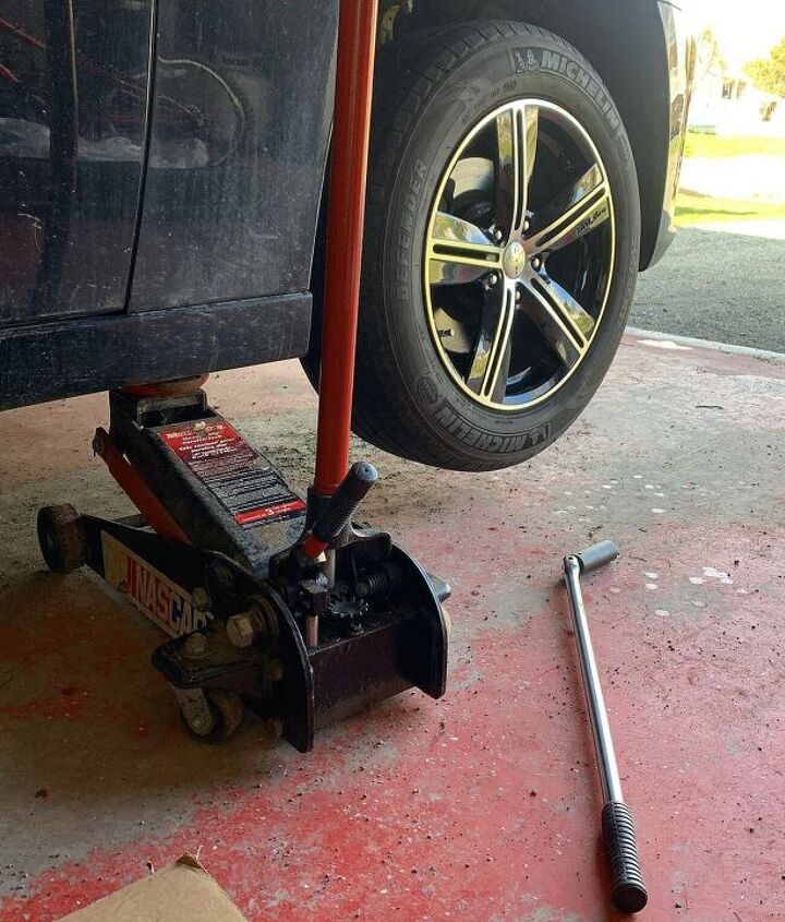 stuff we use hydraulic floor jacks