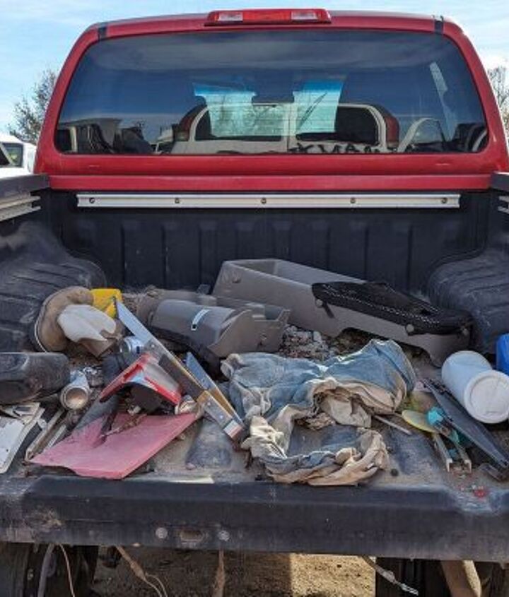 junkyard find 2009 suzuki equator rwd crew cab