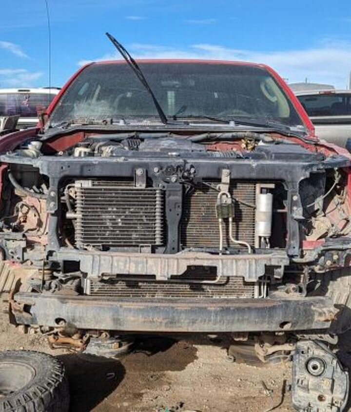junkyard find 2009 suzuki equator rwd crew cab