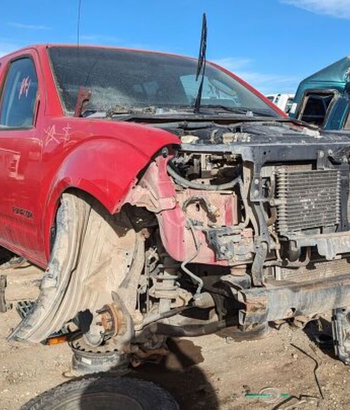 junkyard find 2009 suzuki equator rwd crew cab