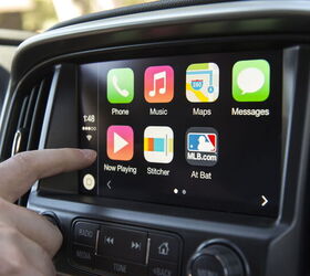 Opinion: GM Shouldn’t Kill Apple CarPlay, Android Auto