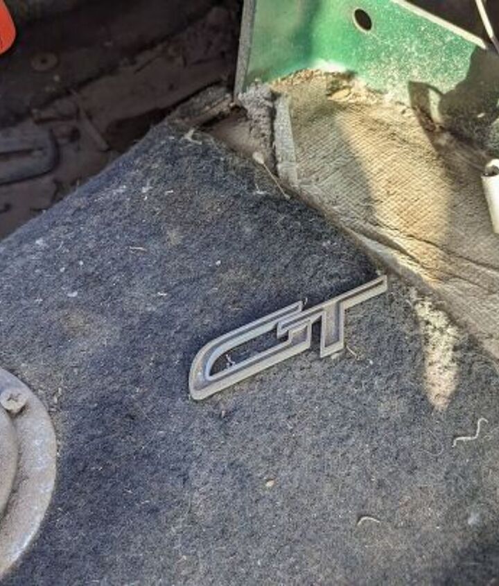 junkyard find 1971 mg mgb gt