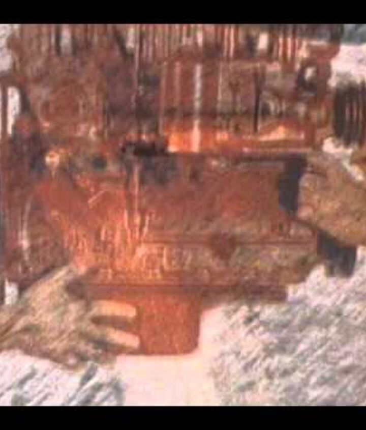 junkyard find 1971 mg mgb gt