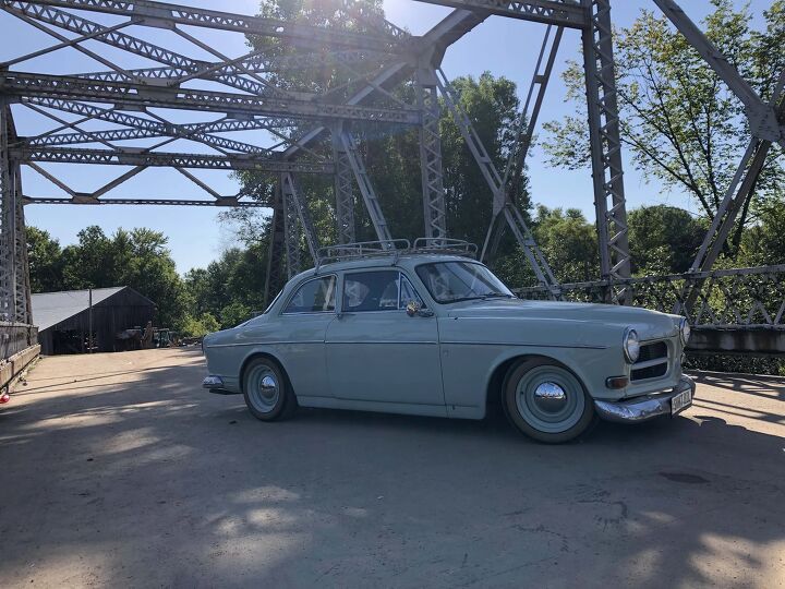Used Car of the Day: 1967 Volvo 122S Amazon