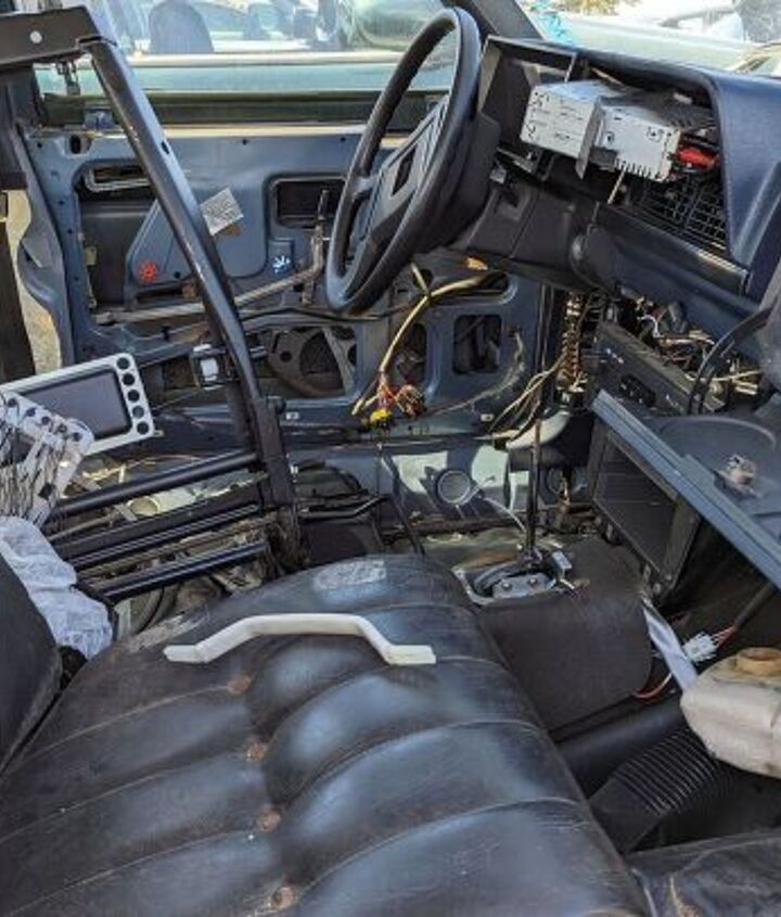 junkyard find 1983 volvo dl sedan with 327k miles