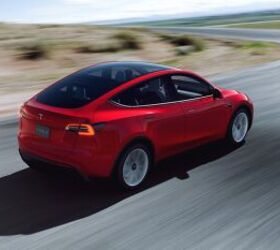 Tesla Model Y: beautiful new bright red prototype spotted at Gigafactory 1