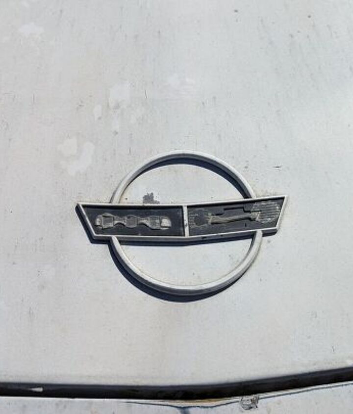 junkyard find 1984 chevrolet corvette