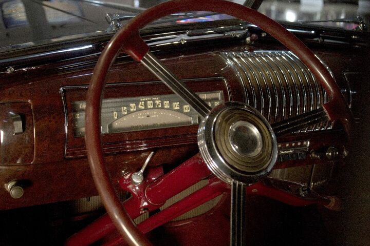 gallery looking back at buick, 1939 Buick Roadmaster Series 80 Phaeton