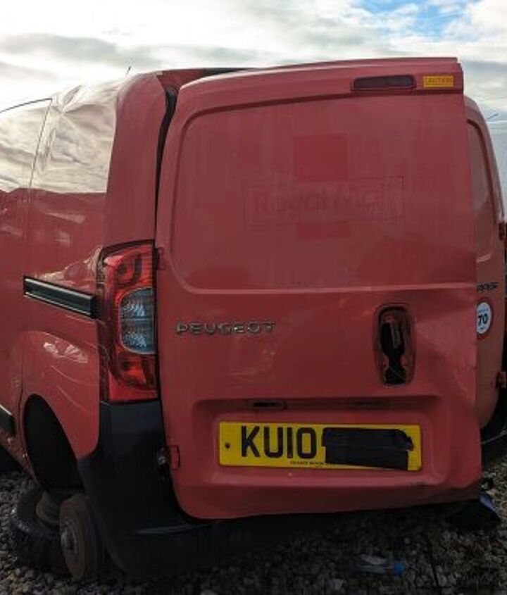 scrapyard find 2010 peugeot bipper royal mail edition